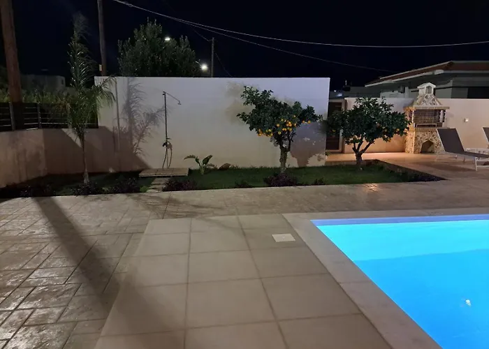 Anastasia Luxury House 别墅 阿凡投