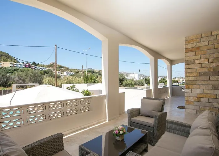 Anastasia Luxury House * Afándu