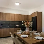 Anastasia Luxury House