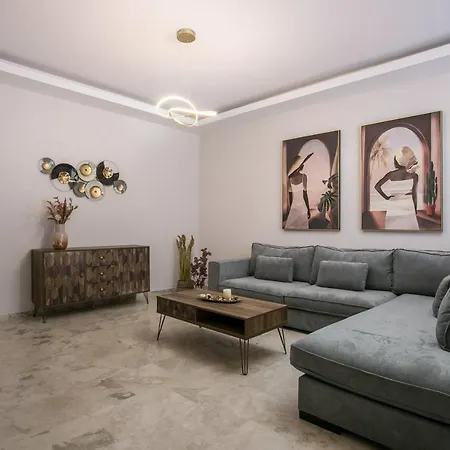 Anastasia Luxury House *