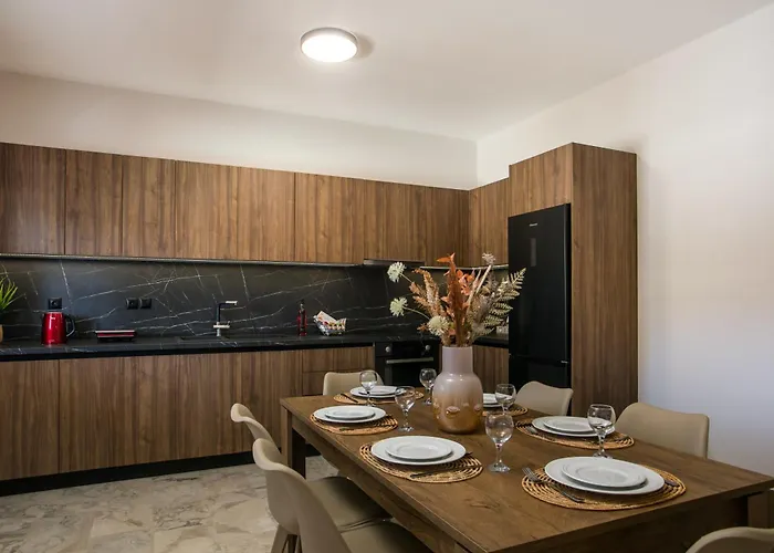 Anastasia Luxury House