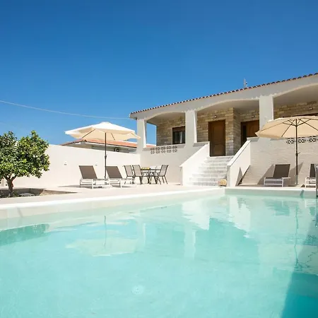 Anastasia Luxury House *